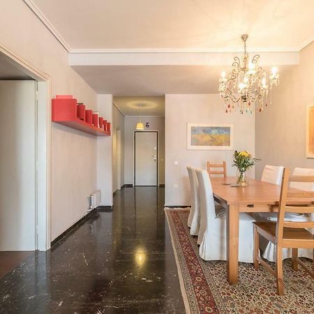 Spacious & Modern Flat In Heart Of Αθήνα Εξωτερικό φωτογραφία