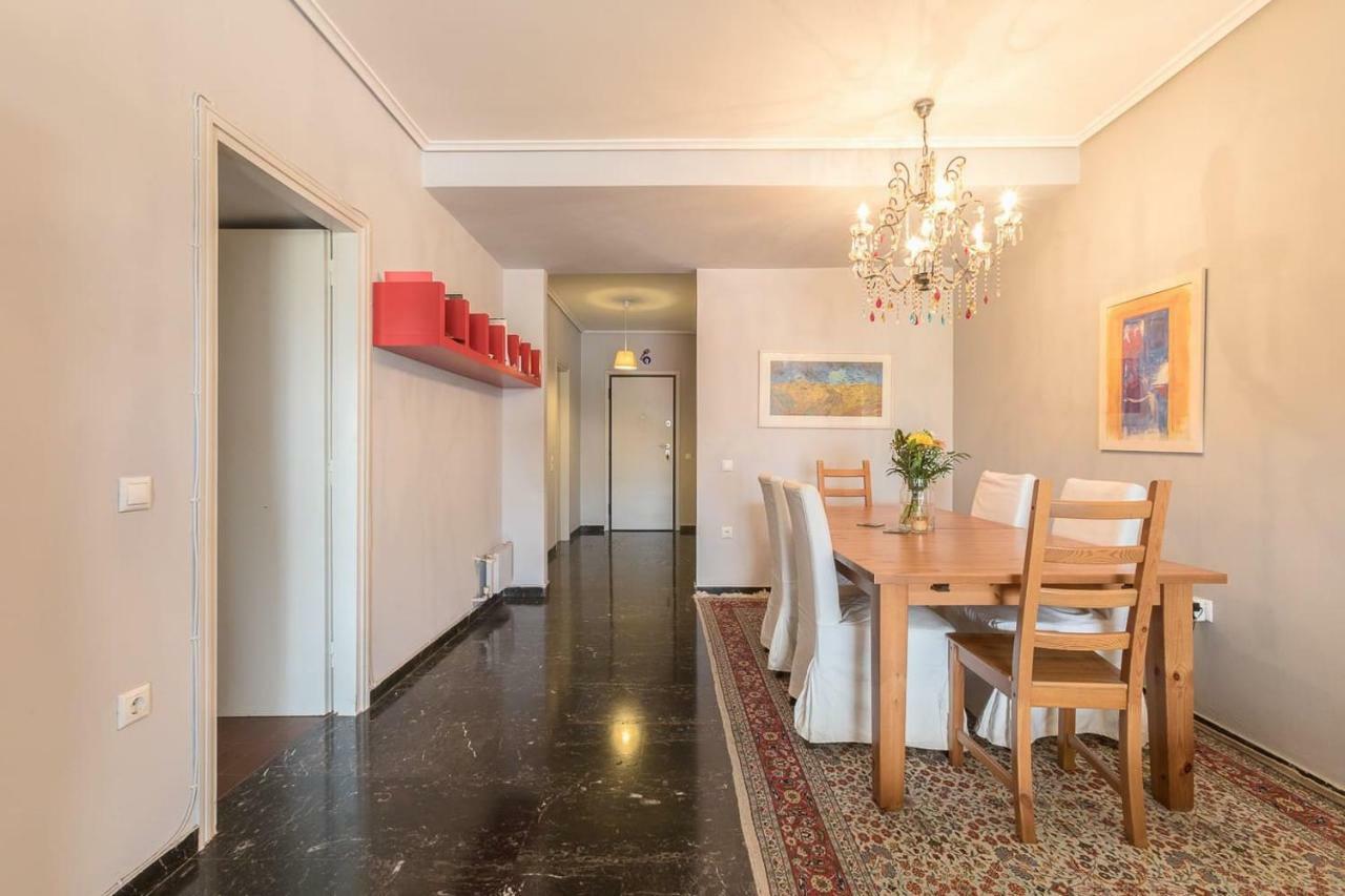 Spacious & Modern Flat In Heart Of Αθήνα Εξωτερικό φωτογραφία