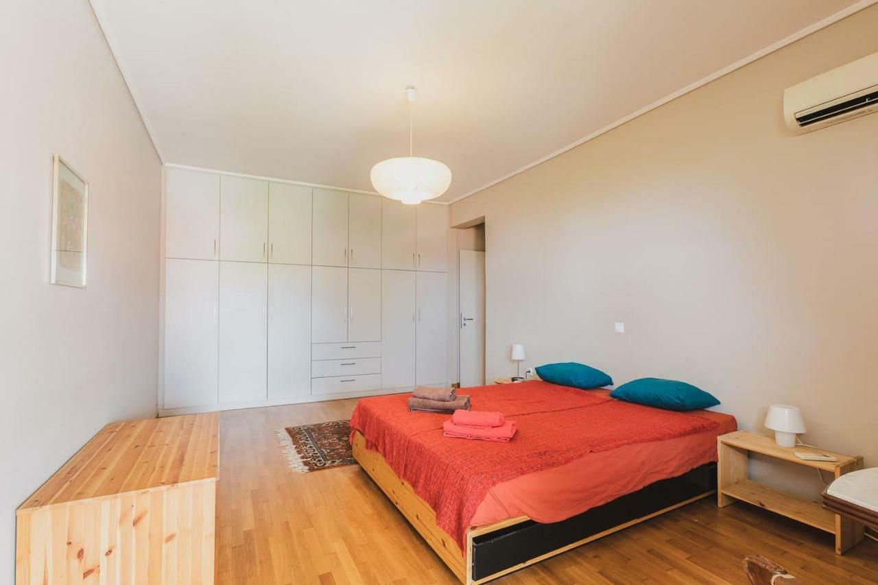 Spacious & Modern Flat In Heart Of Αθήνα Εξωτερικό φωτογραφία