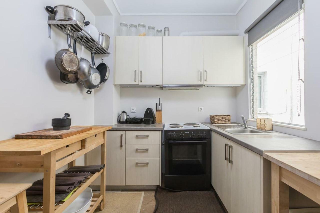 Spacious & Modern Flat In Heart Of Αθήνα Εξωτερικό φωτογραφία
