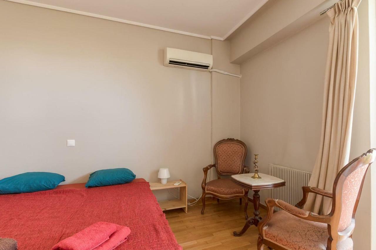 Spacious & Modern Flat In Heart Of Αθήνα Εξωτερικό φωτογραφία